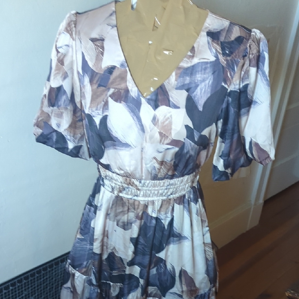 Rachel Zoe Leaf Print Midi Dress in Cream and Brown